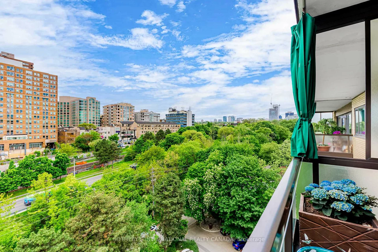120, Rosedale Valley, Rosedale-Moore Park, Toronto