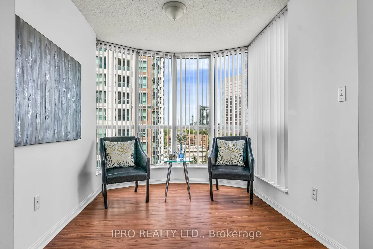 23, Lorraine, Willowdale West, Toronto