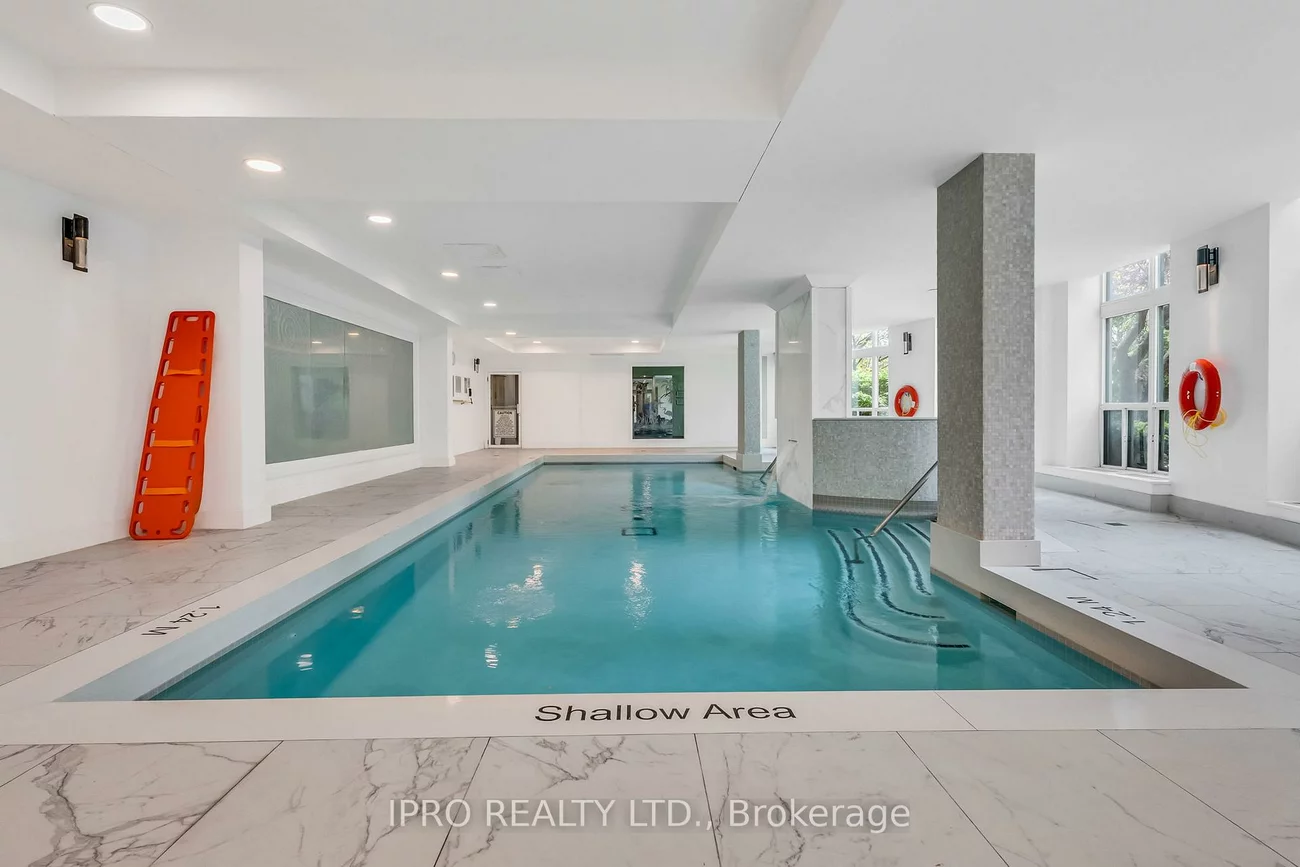 23, Lorraine, Willowdale West, Toronto