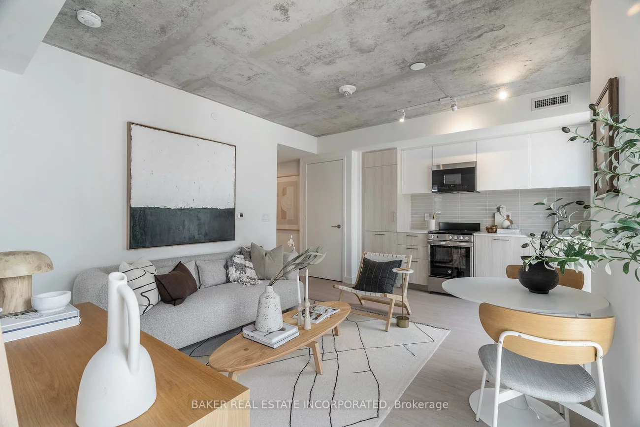 65, Mutual, Church-Yonge Corridor, Toronto