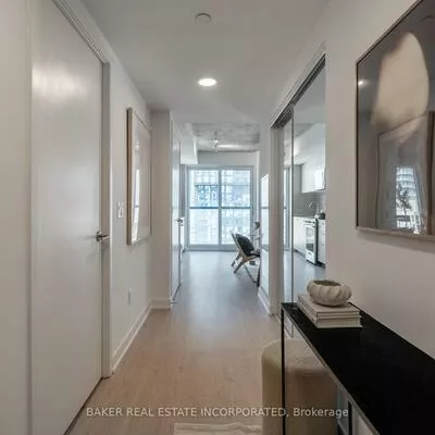 65, Mutual, Church-Yonge Corridor, Toronto