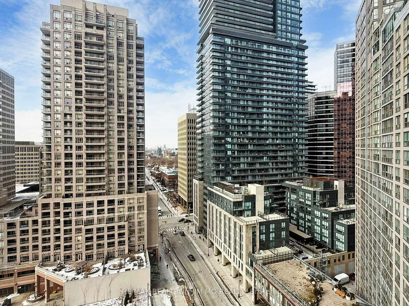 11, Wellesley, Bay Street Corridor, Toronto