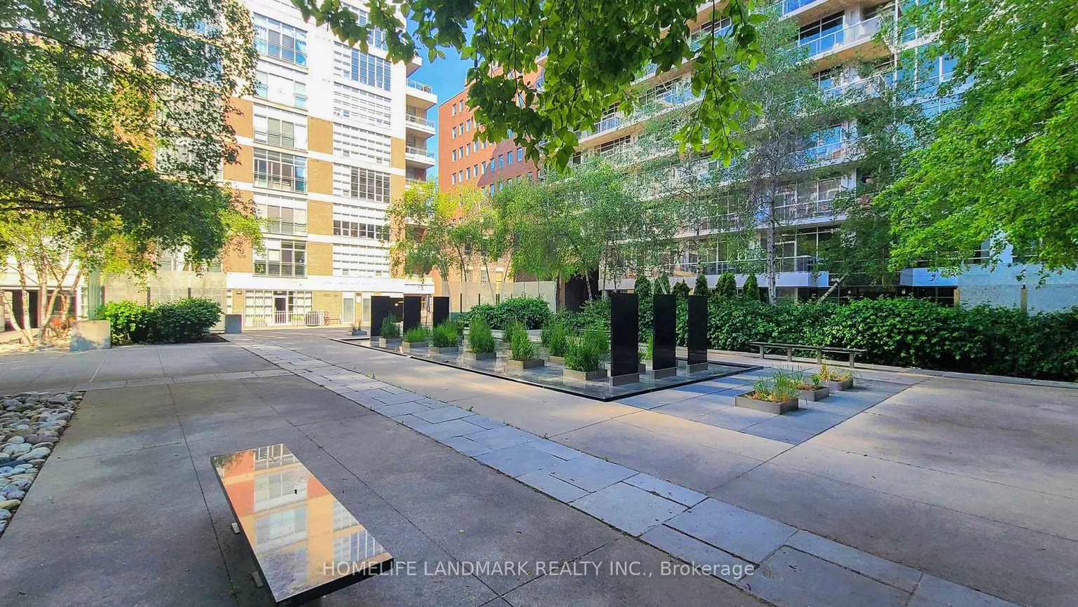 23, Brant, Waterfront Communities C1, Toronto