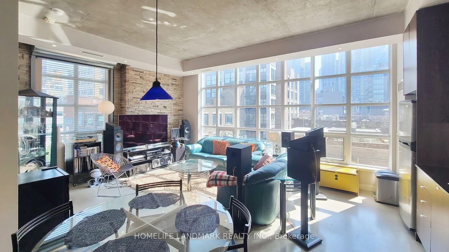23, Brant, Waterfront Communities C1, Toronto