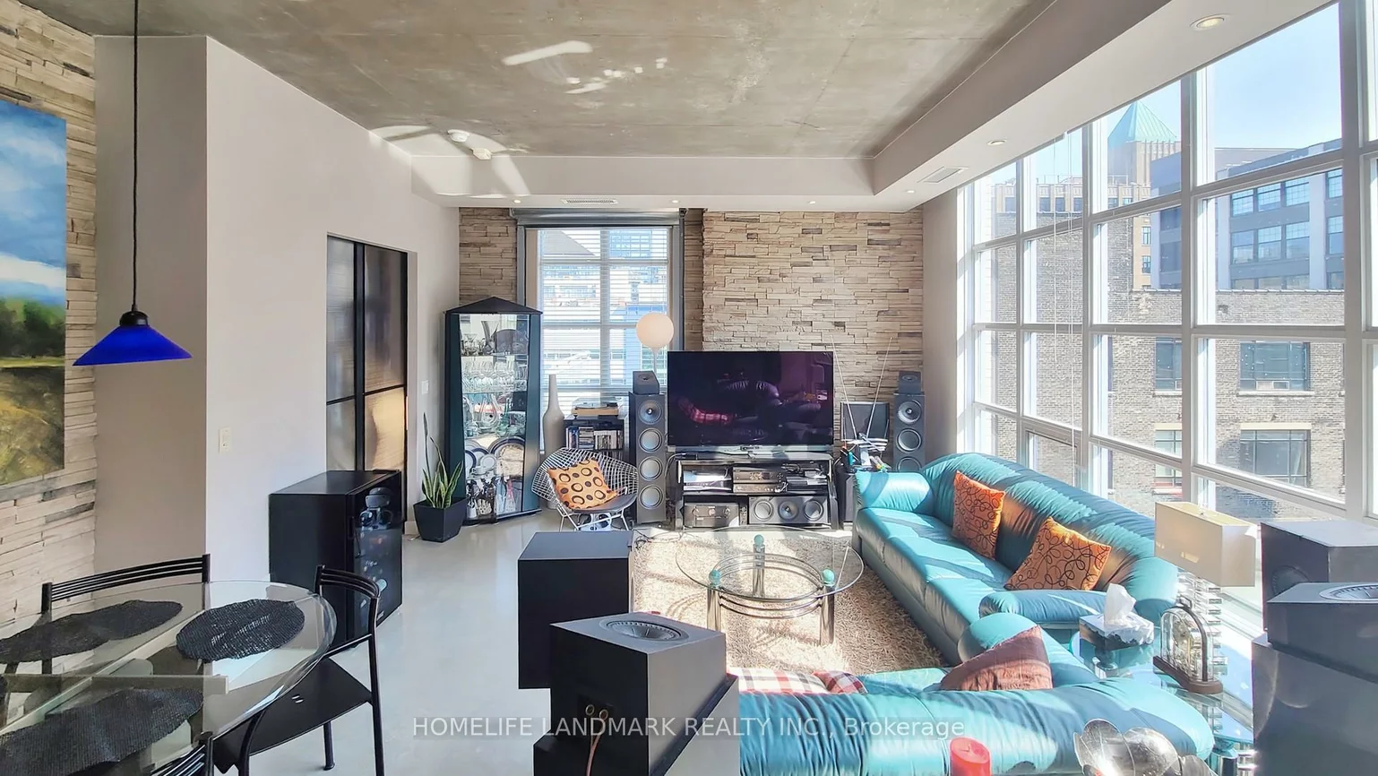 23, Brant, Waterfront Communities C1, Toronto