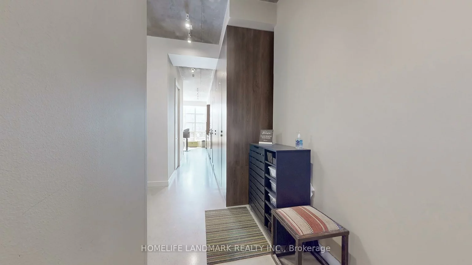23, Brant, Waterfront Communities C1, Toronto