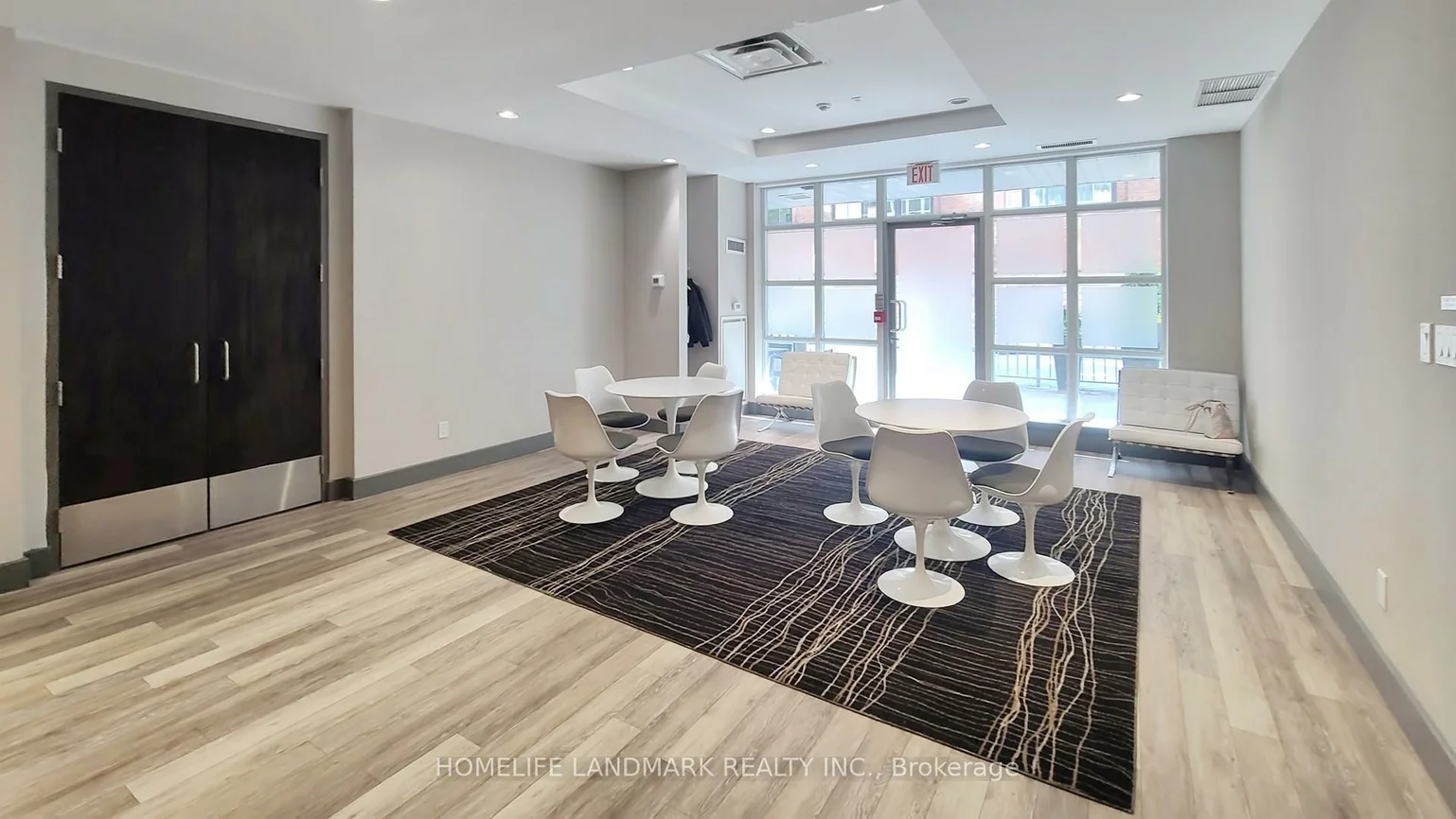 23, Brant, Waterfront Communities C1, Toronto