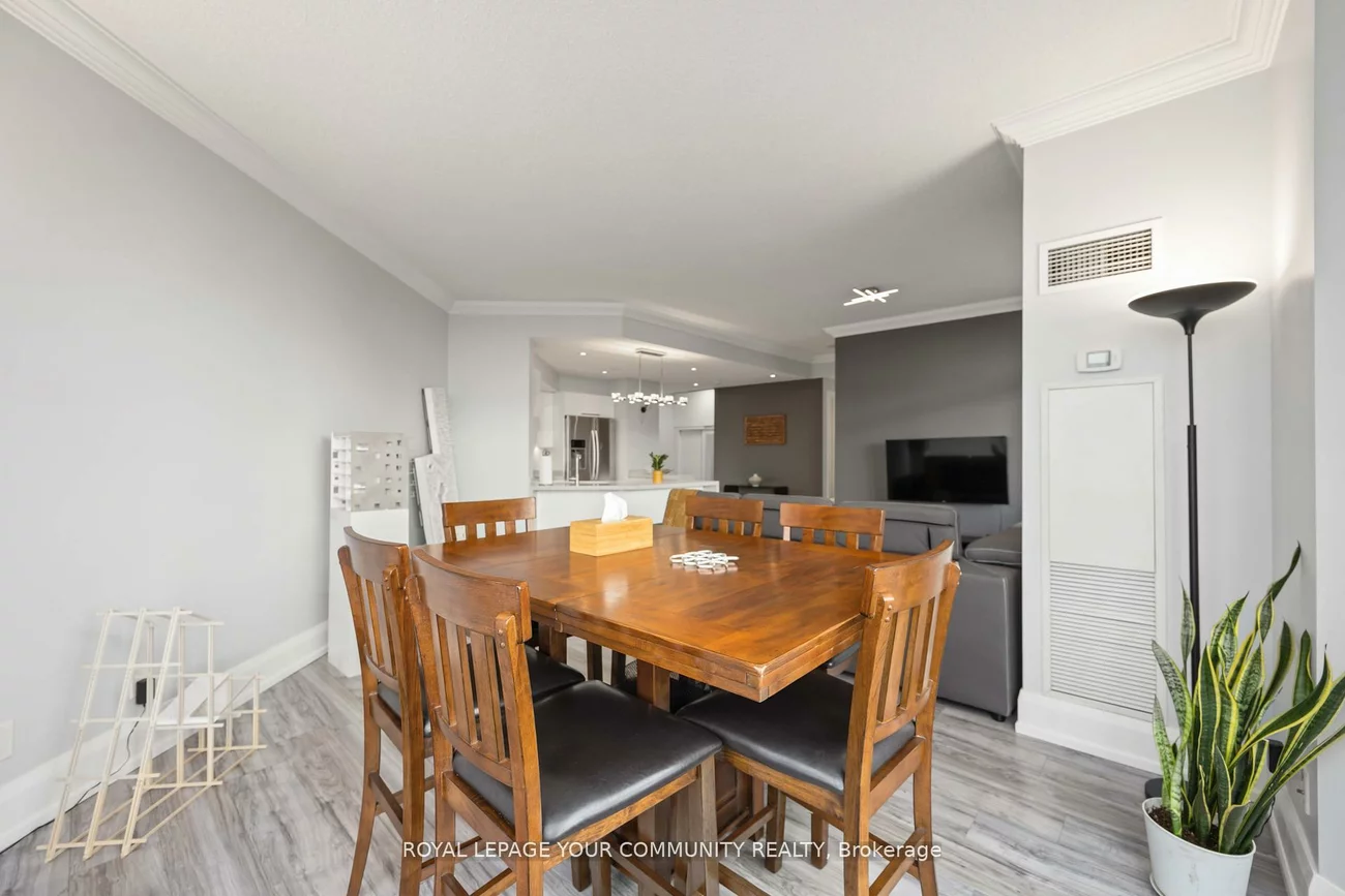 5, Northtown, Willowdale East, Toronto