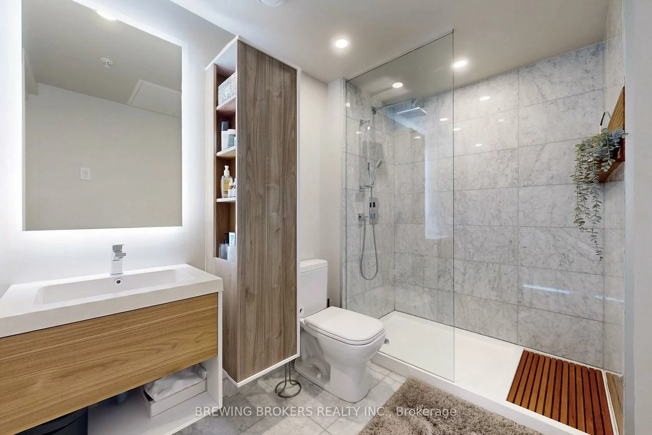 629, King St W, Waterfront Communities C1, Toronto