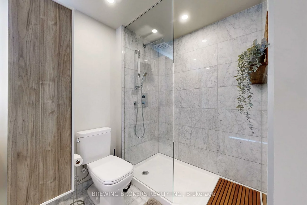 629, King St W, Waterfront Communities C1, Toronto