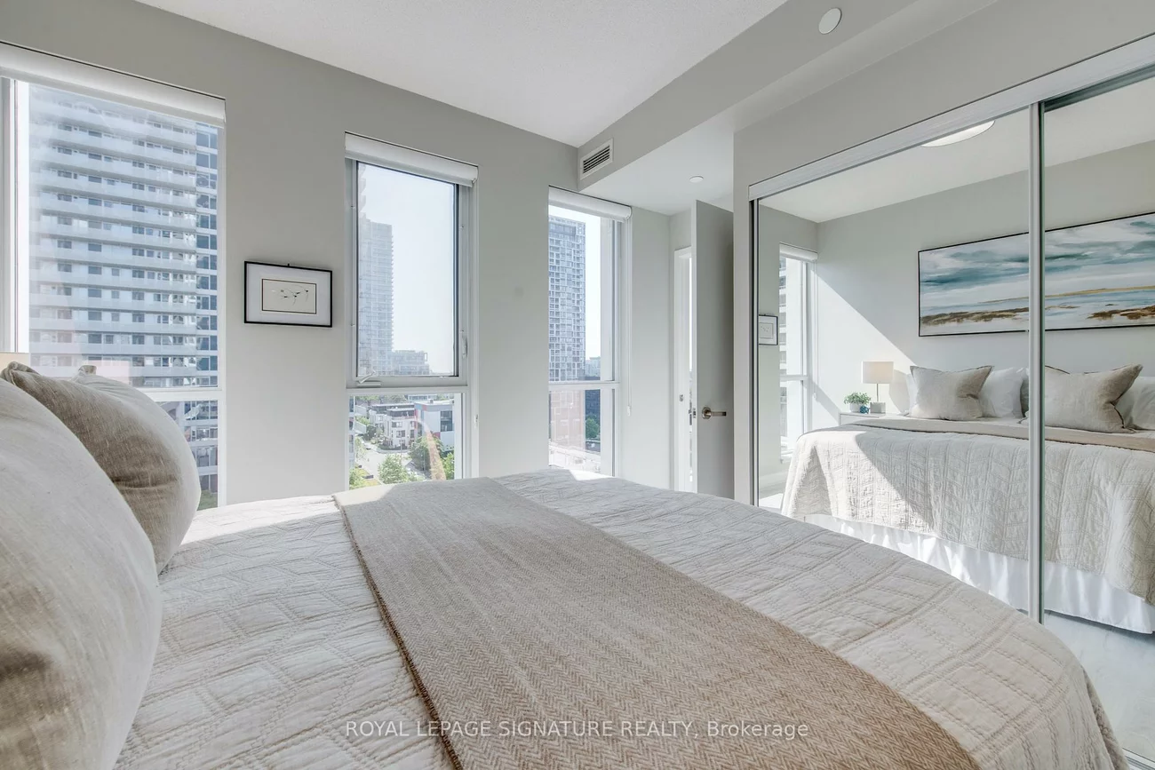 170, Sumach, Regent Park, Toronto