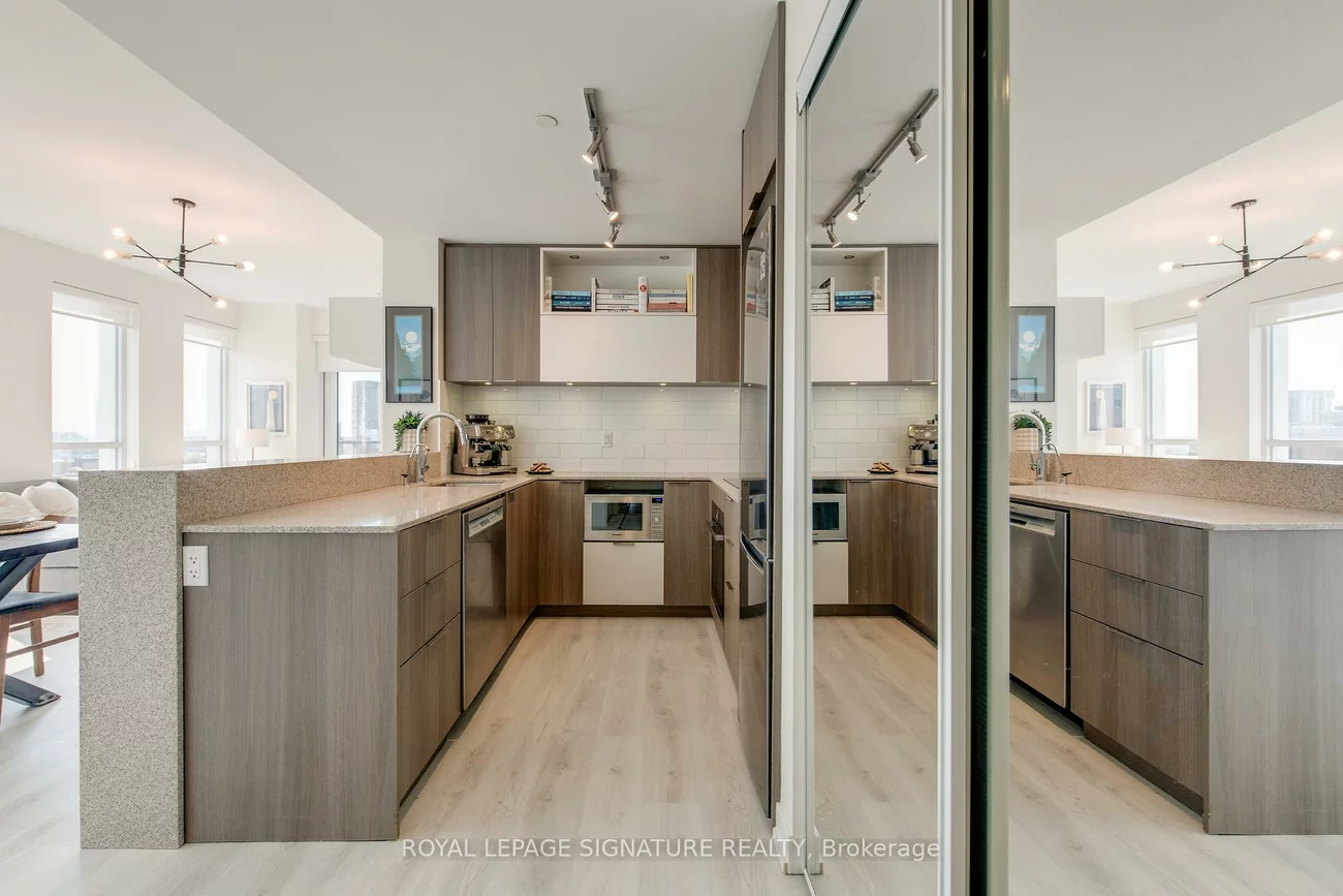 170, Sumach, Regent Park, Toronto