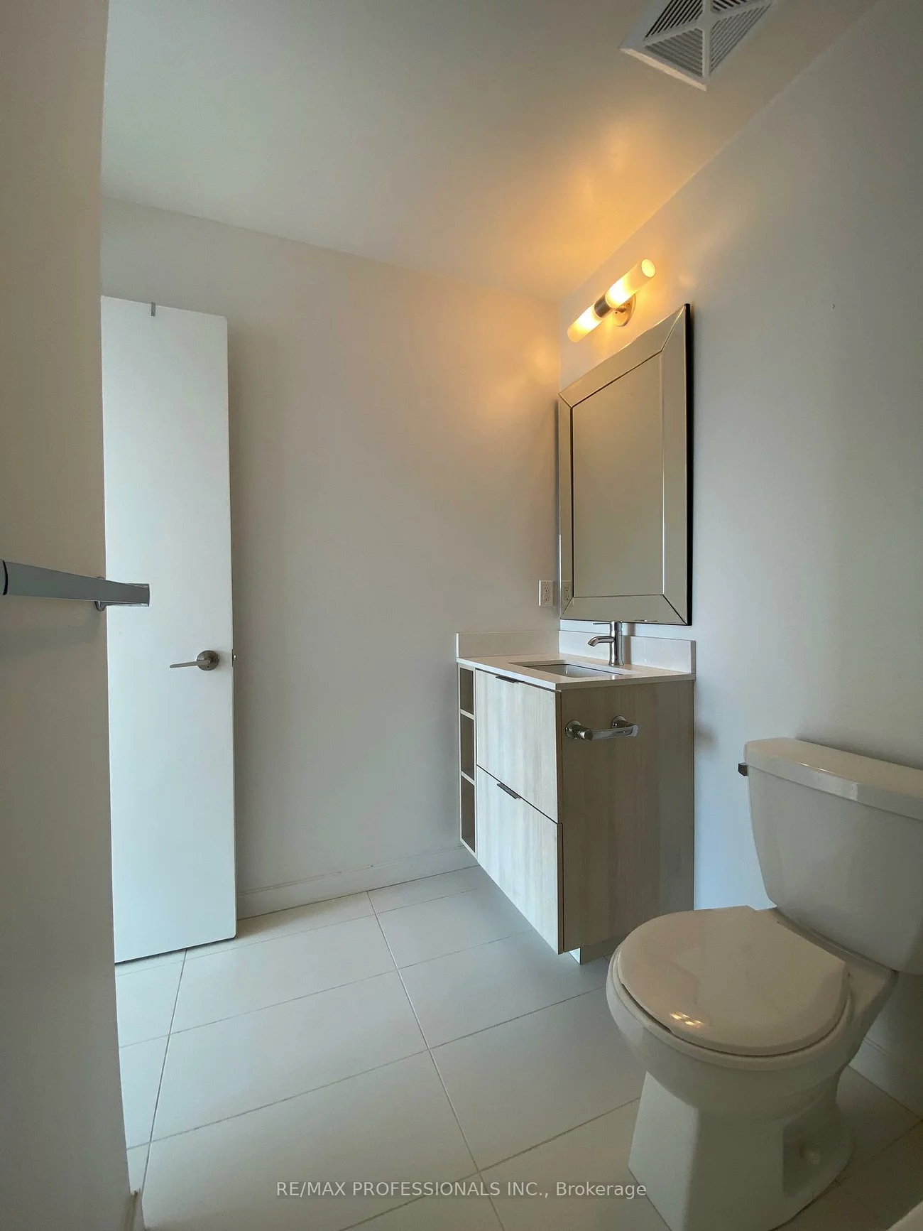 52, Forest Manor, Henry Farm, Toronto