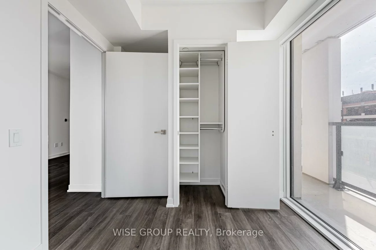 500, Wilson, Clanton Park, Toronto