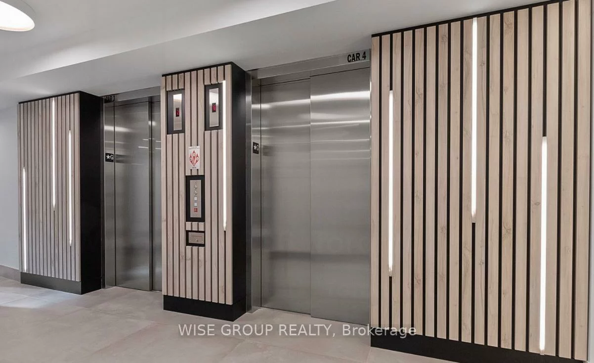 500, Wilson, Clanton Park, Toronto