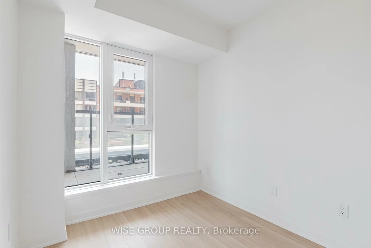 500, Wilson, Clanton Park, Toronto