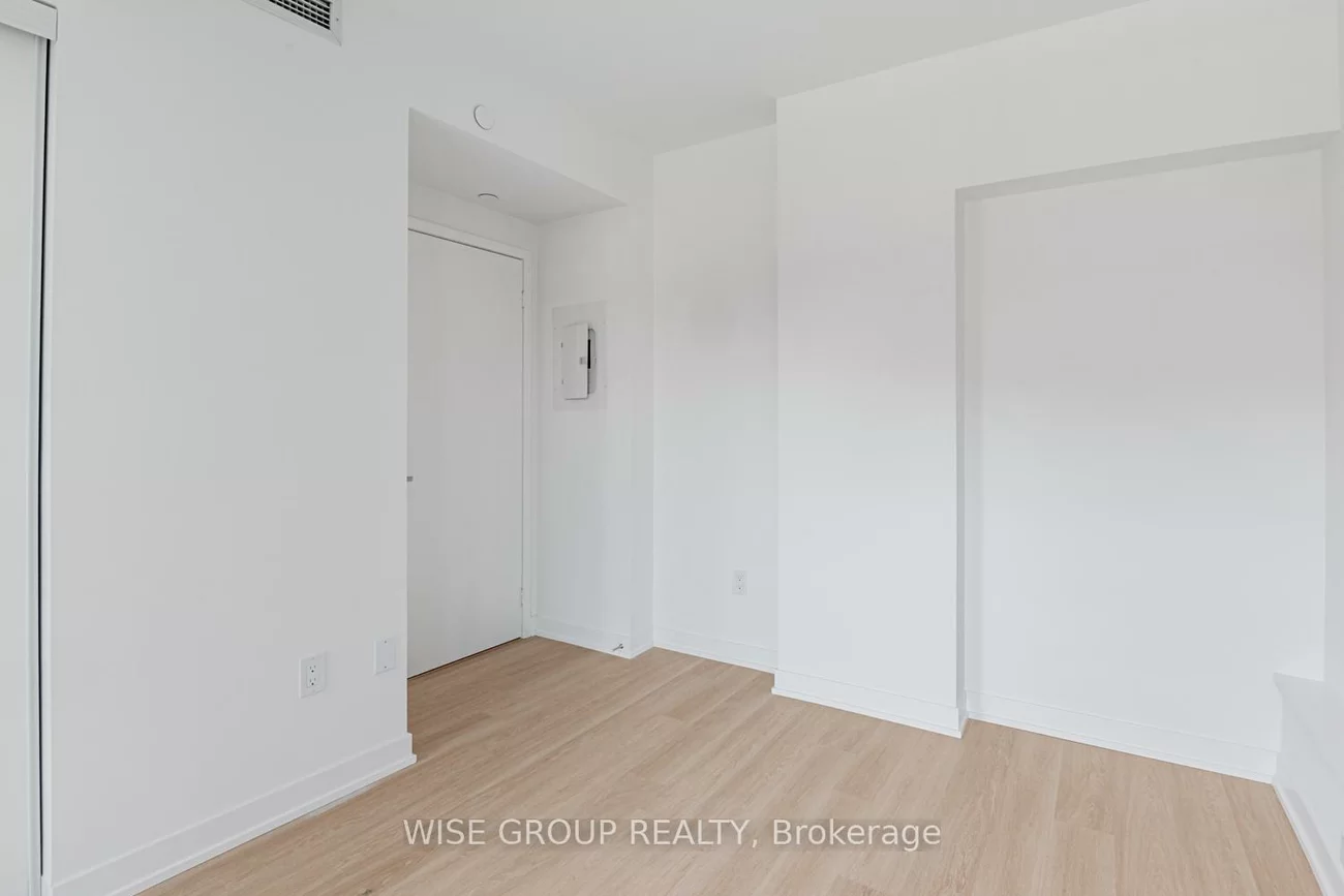 500, Wilson, Clanton Park, Toronto