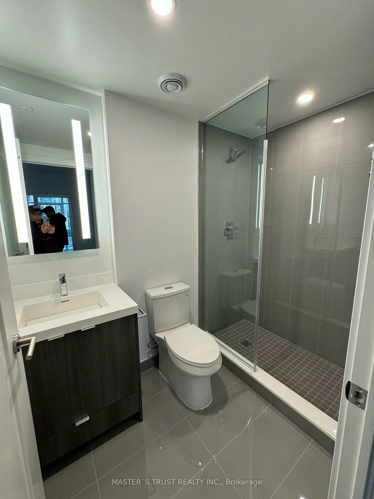 30, IN ON THE PARK, Banbury-Don Mills, Toronto