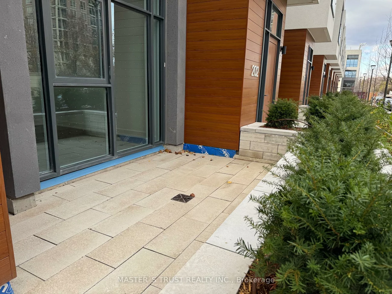 30, IN ON THE PARK, Banbury-Don Mills, Toronto