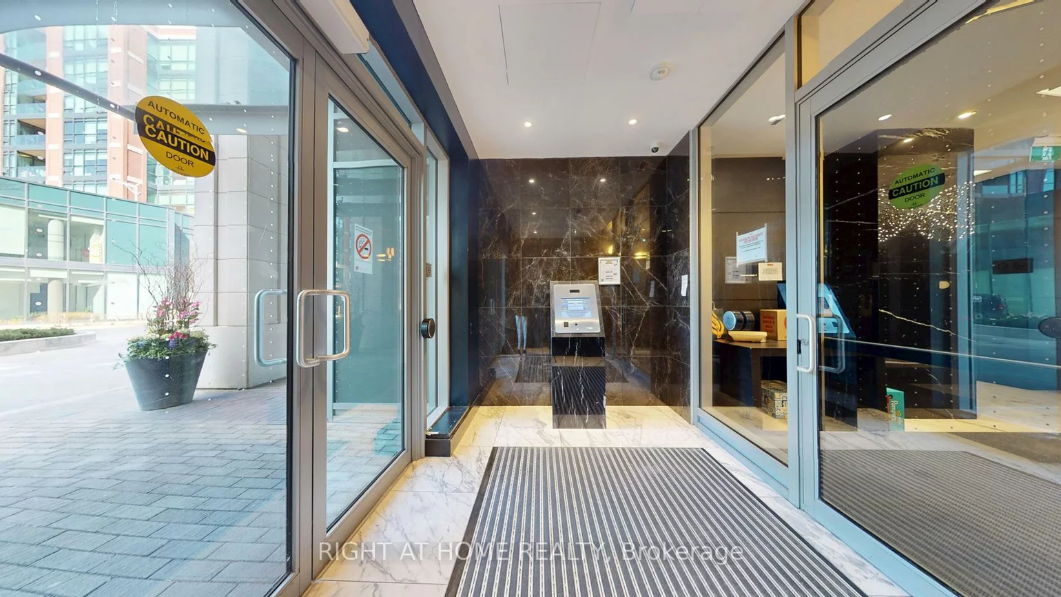 31, Tippett, Clanton Park, Toronto
