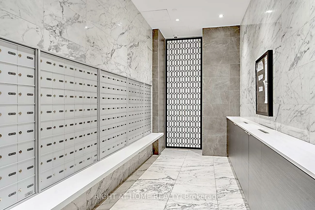 31, Tippett, Clanton Park, Toronto