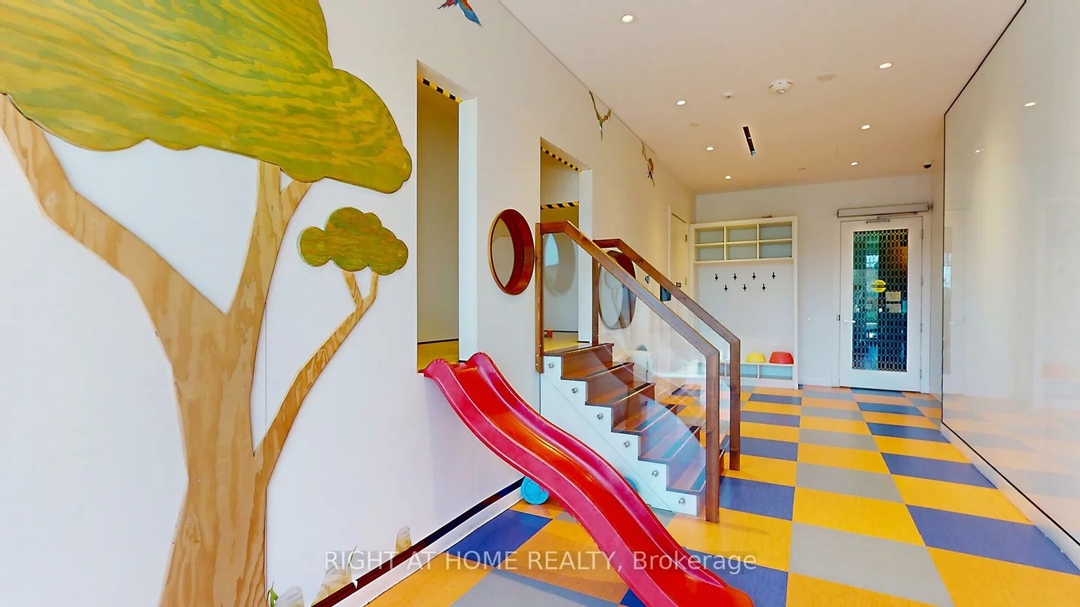 31, Tippett, Clanton Park, Toronto