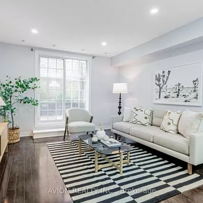 45, Cedarcroft, Westminster-Branson, Toronto