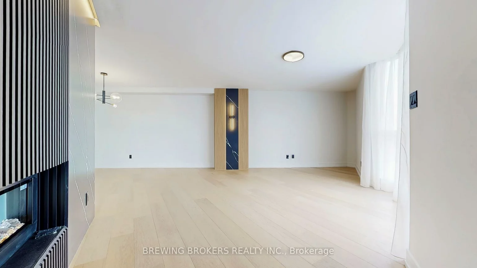 85, Skymark, Hillcrest Village, Toronto