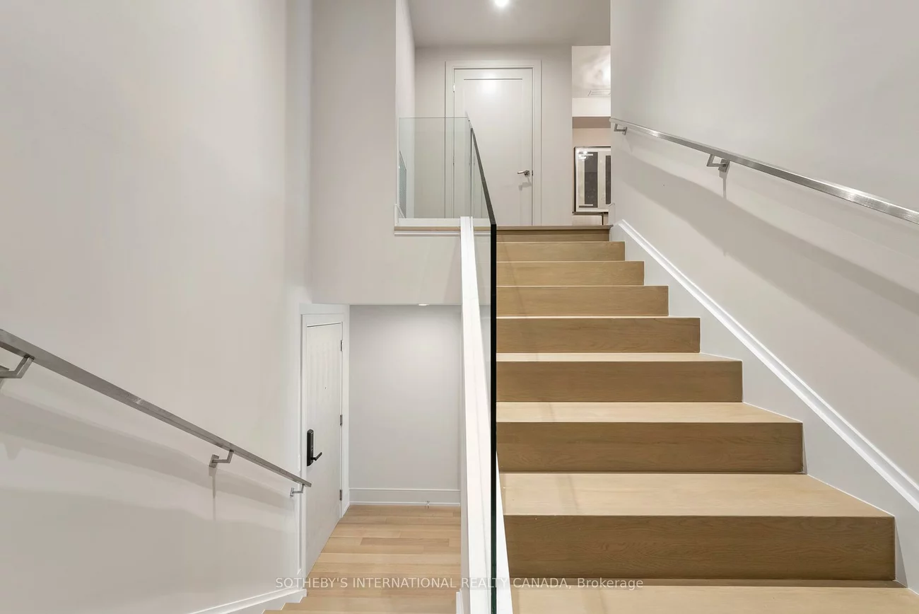 155, Merchants' Wharf, Waterfront Communities C8, Toronto