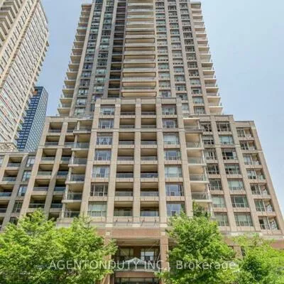 909, Bay, Bay Street Corridor, Toronto