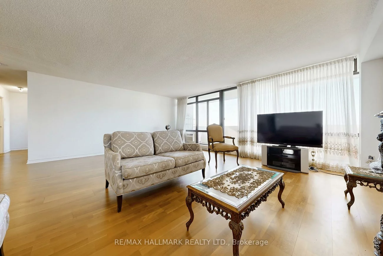 3300, Don Mills Rd, Don Valley Village, Toronto