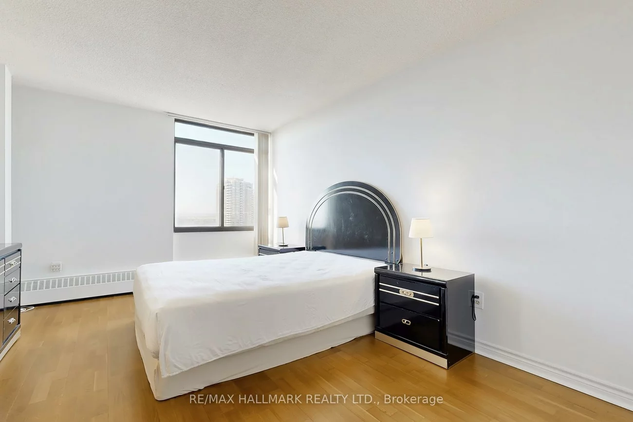 3300, Don Mills Rd, Don Valley Village, Toronto