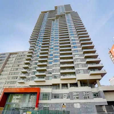 50, Dunfield, Mount Pleasant West, Toronto