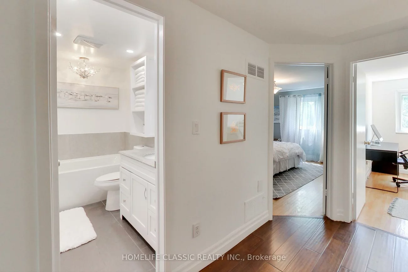 108, Wild Briarway, Bayview Village, Toronto