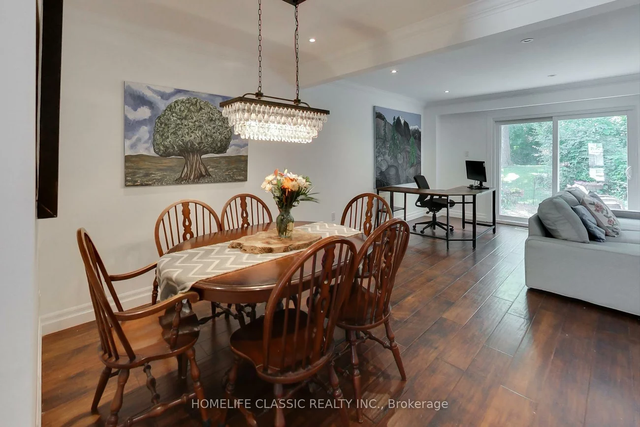 108, Wild Briarway, Bayview Village, Toronto