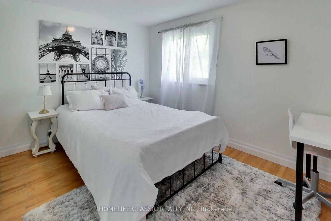 108, Wild Briarway, Bayview Village, Toronto