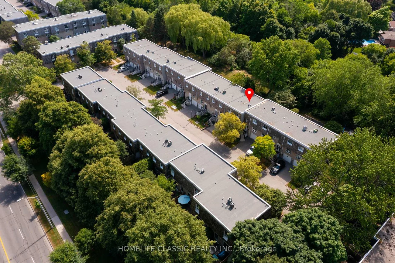 108, Wild Briarway, Bayview Village, Toronto