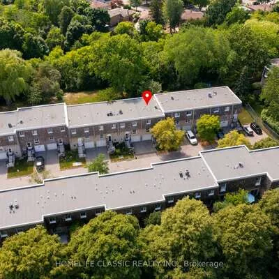 108, Wild Briarway, Bayview Village, Toronto
