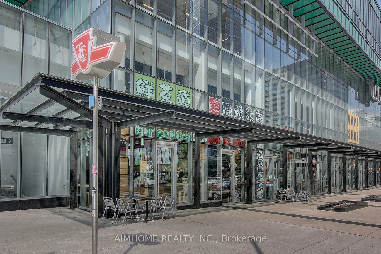 11, Bogert, Lansing-Westgate, Toronto