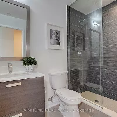 11, Bogert, Lansing-Westgate, Toronto
