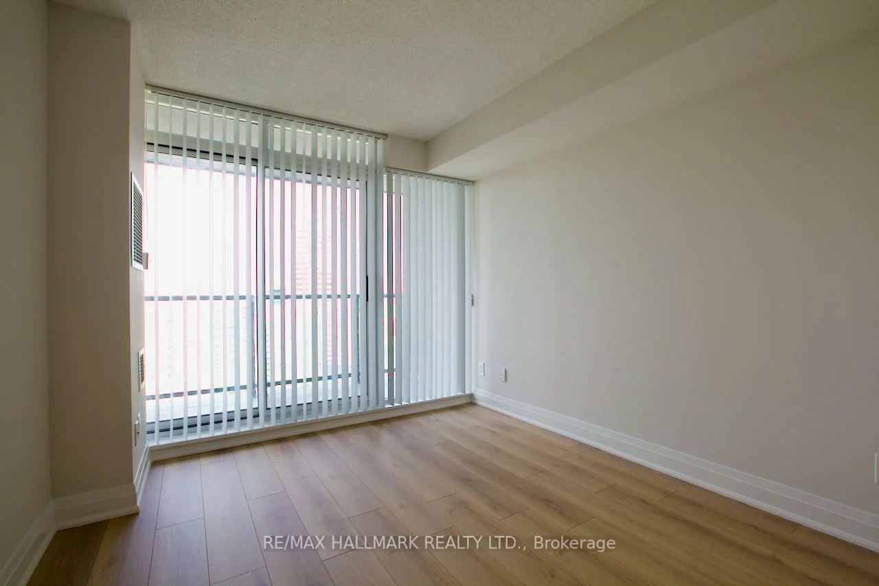 5500, Yonge, Willowdale West, Toronto