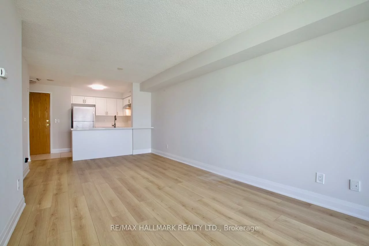5500, Yonge, Willowdale West, Toronto