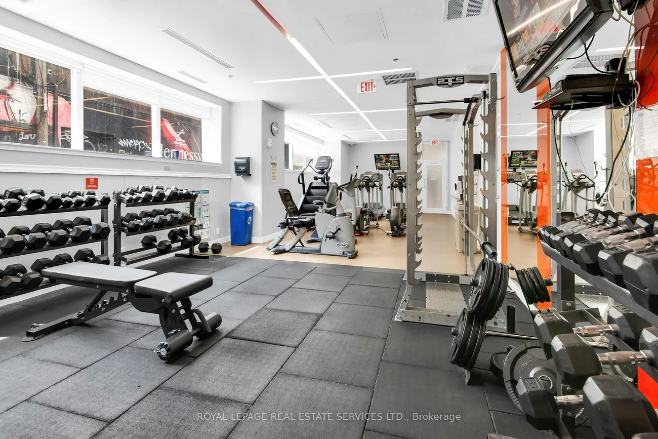 21, Nelson, Waterfront Communities C1, Toronto