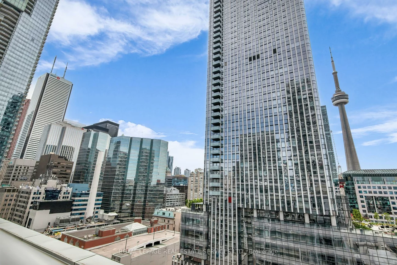21, Nelson, Waterfront Communities C1, Toronto