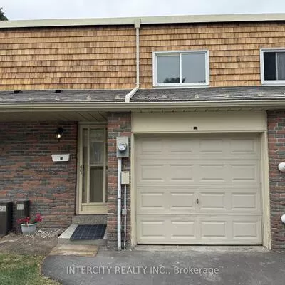 24, Woody Vine, Bayview Village, Toronto