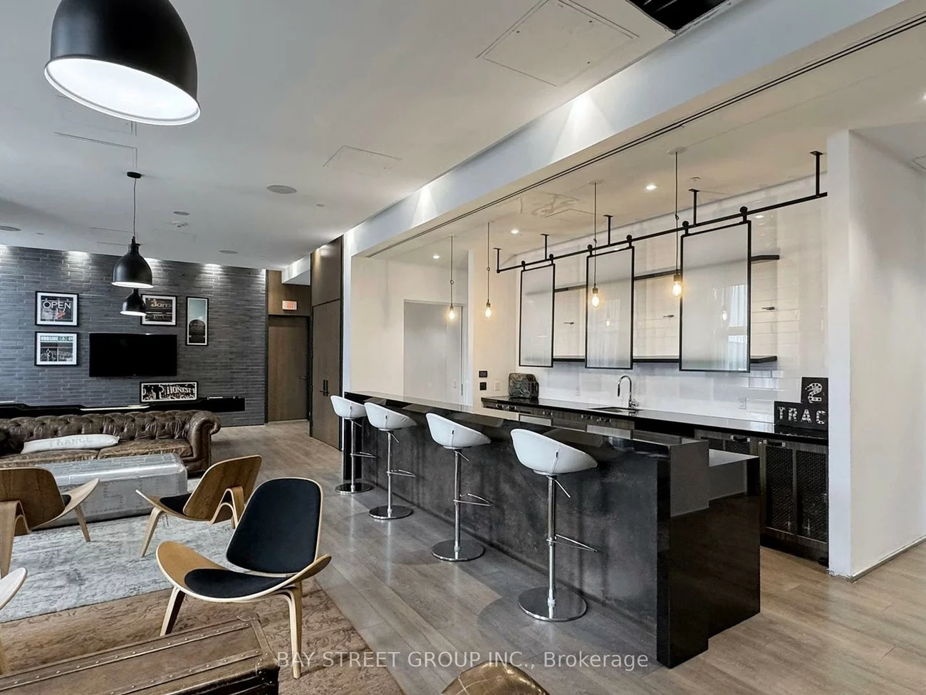 783, Bathurst, University, Toronto