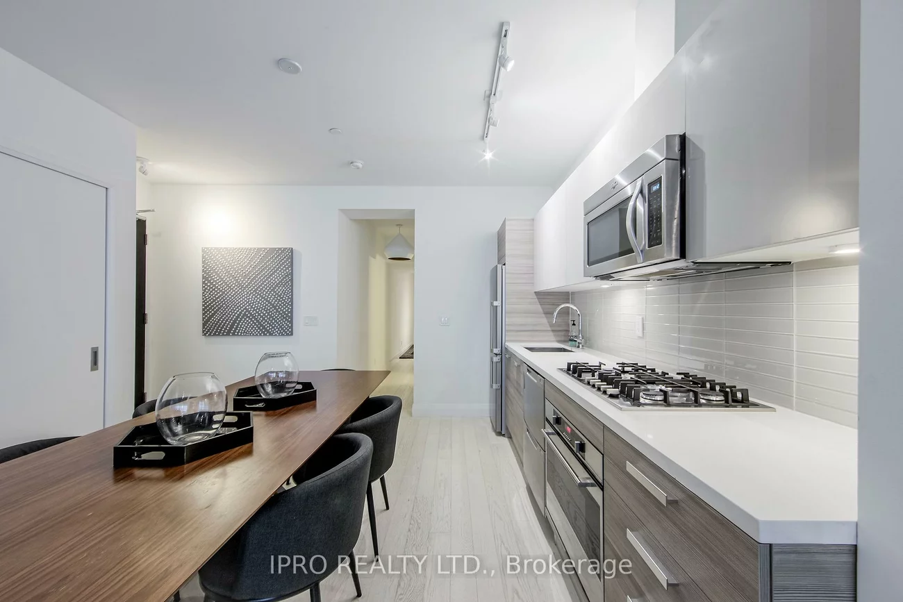 224, King, Waterfront Communities C1, Toronto
