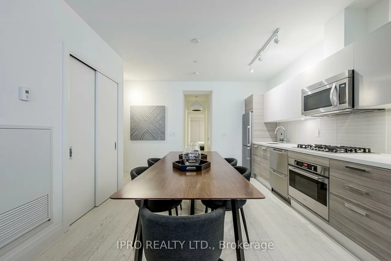 224, King, Waterfront Communities C1, Toronto