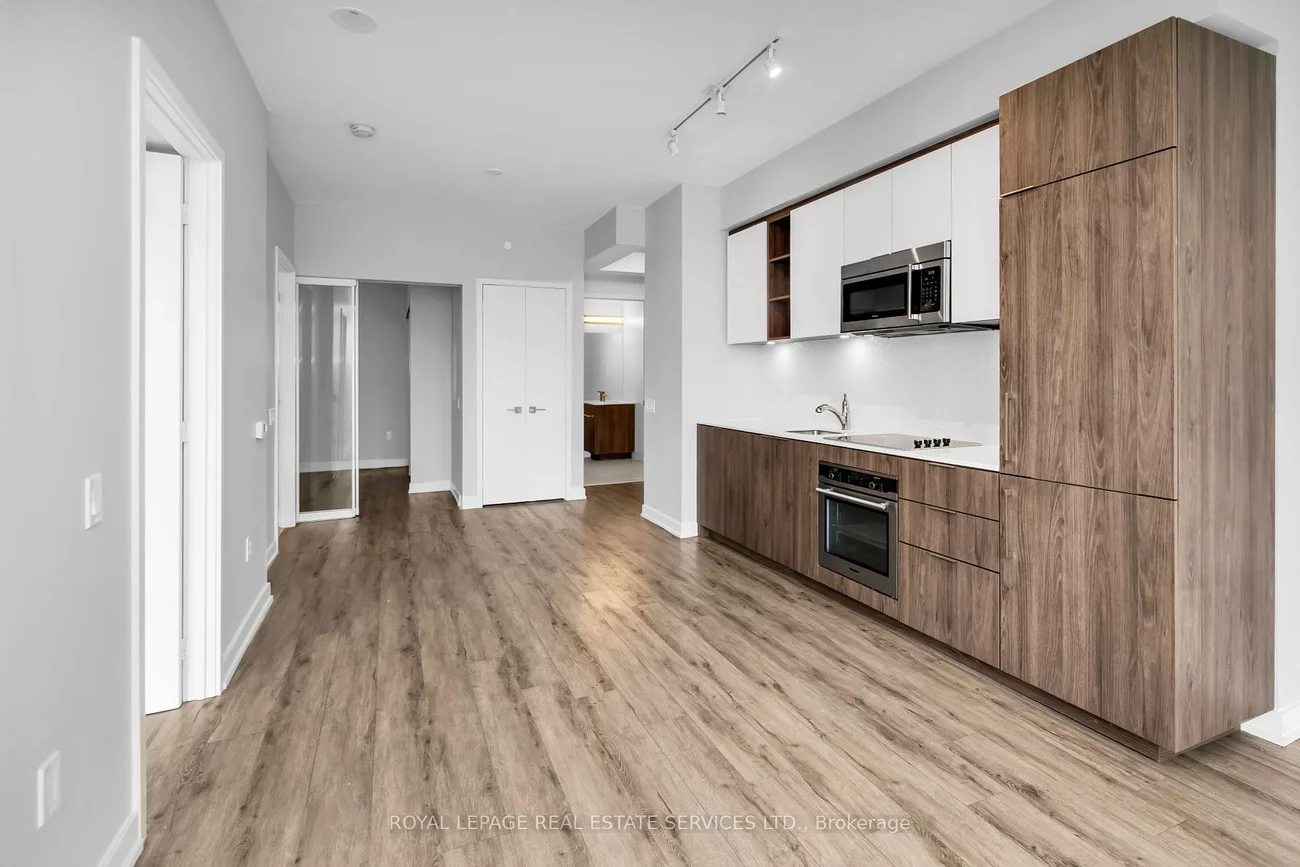 50, Ordnance, Niagara, Toronto