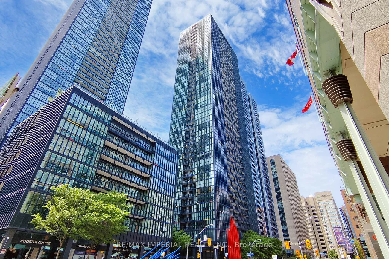 110, Charles, Church-Yonge Corridor, Toronto